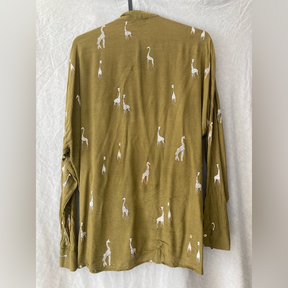 Mango - printed giraffe blouse in khaki - Picture 2 of 4